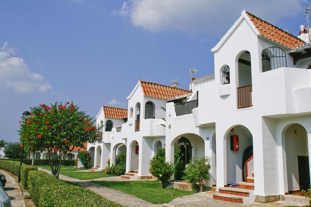 Son Bou Apartments Exterior foto
