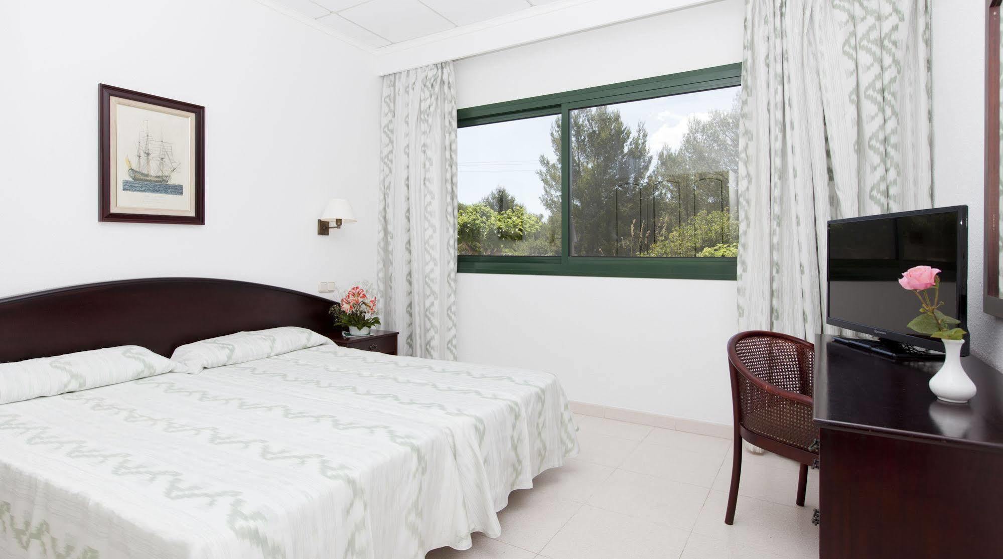 Son Bou Apartments Exterior foto